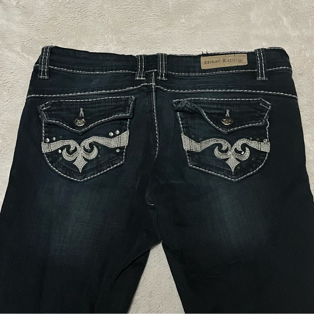 Urban Heritage Dark Jeans with Embellished Pockets